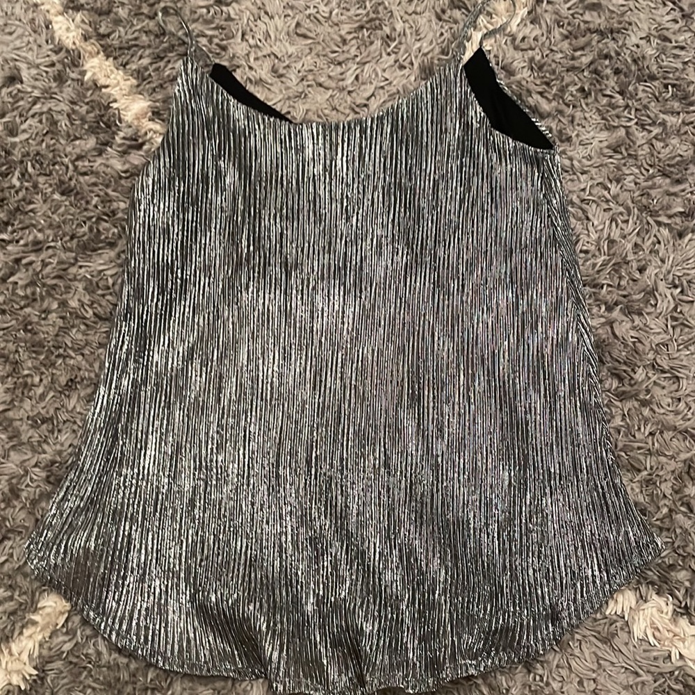 Tank top! - Picture 4 of 4